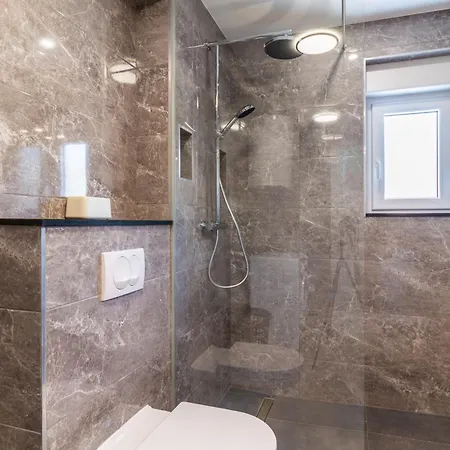 Apartment Nela Kastela